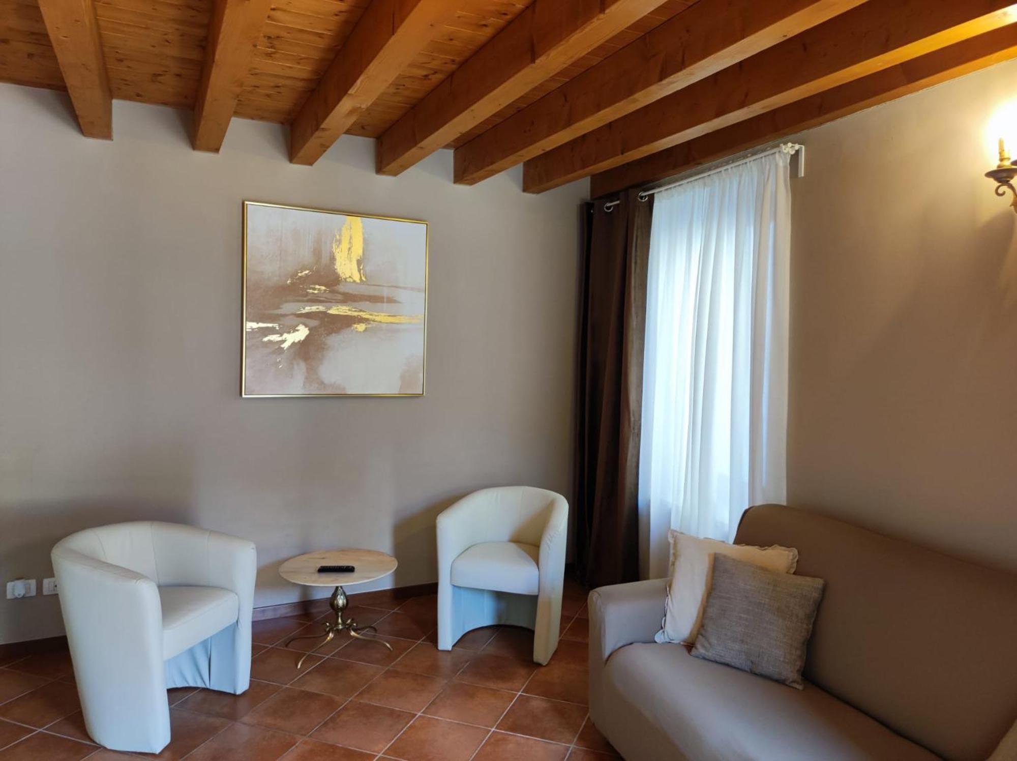 Luxury Suite Sirmione Exterior photo